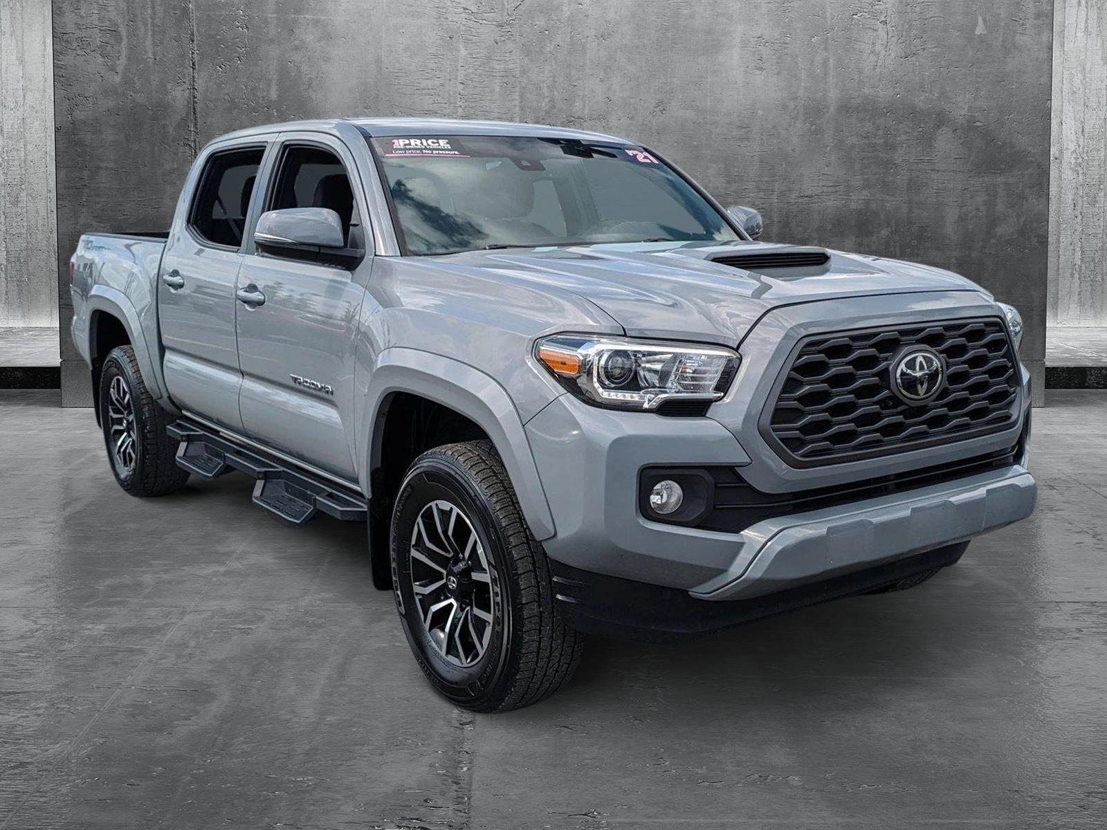 2021 Toyota Tacoma 2WD Vehicle Photo in Bradenton, FL 34207