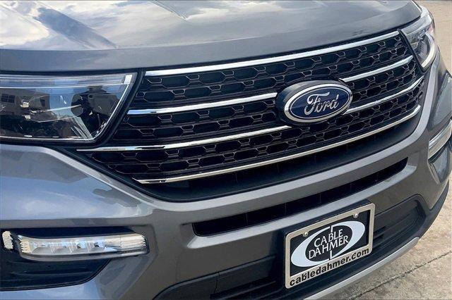 2021 Ford Explorer Vehicle Photo in TOPEKA, KS 66609-0000