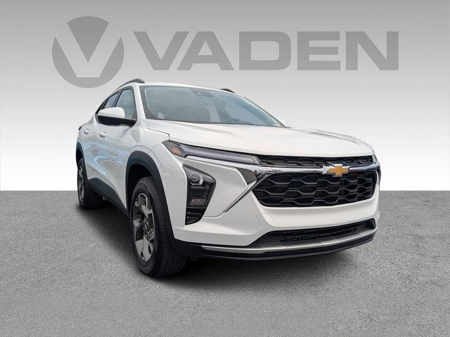 2025 Chevrolet Trax Vehicle Photo in BRUNSWICK, GA 31525-1881