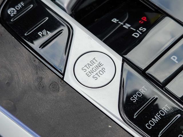 2024 BMW X7 xDrive40i Vehicle Photo in PLANO, TX 75024