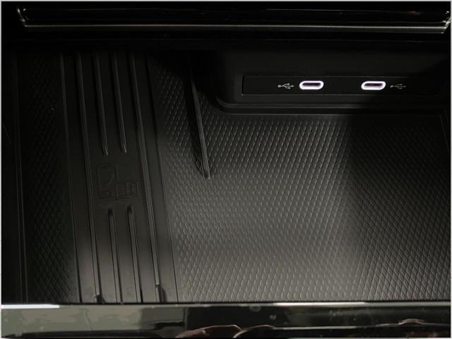 2025 Volkswagen Atlas Vehicle Photo in Appleton, WI 54913