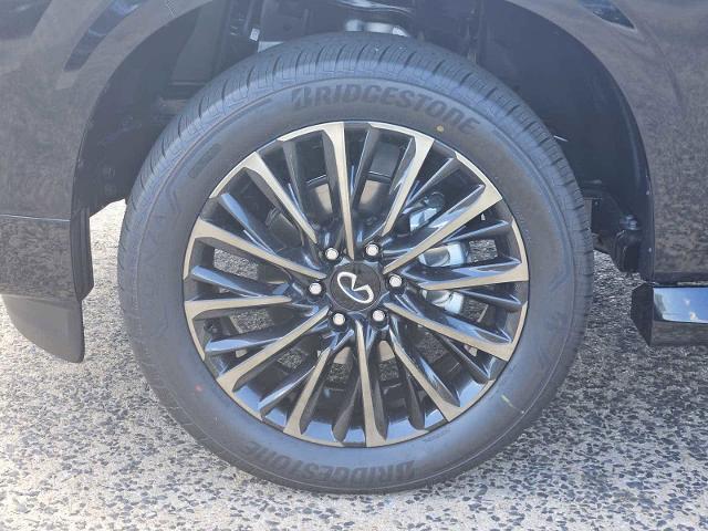 2025 INFINITI QX80 Vehicle Photo in Fort Worth, TX 76132