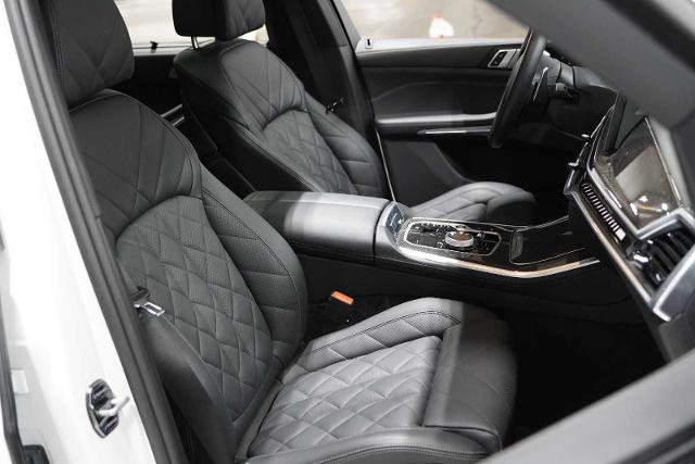 2024 BMW X5 M60i Vehicle Photo in GRAPEVINE, TX 76051