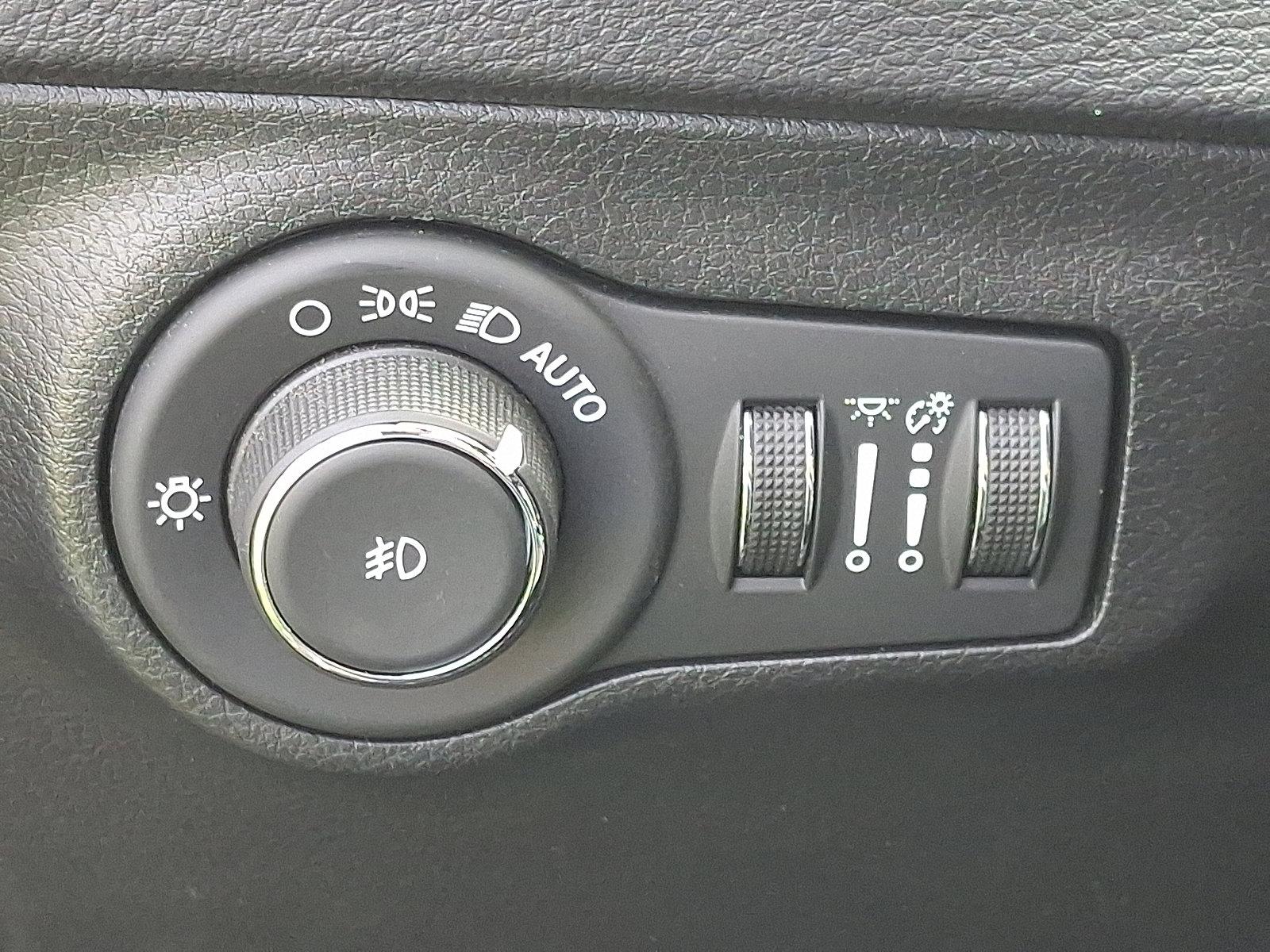 2020 Jeep Compass Vehicle Photo in Trevose, PA 19053