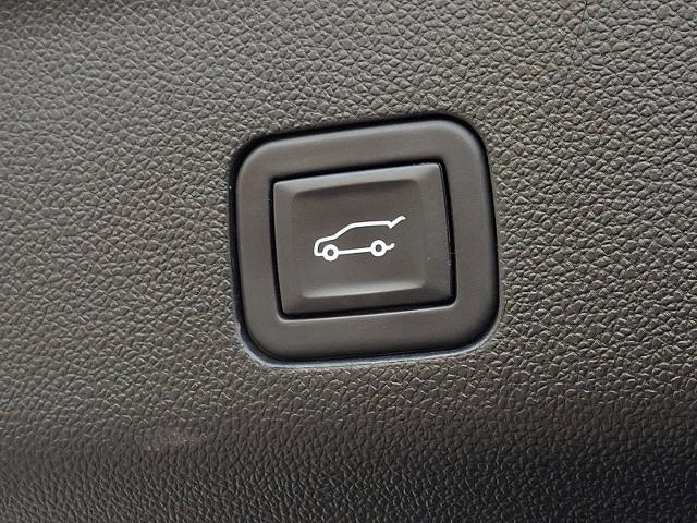 2023 Cadillac Escalade ESV Vehicle Photo in TREVOSE, PA 19053-4984