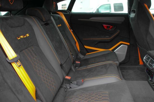 2024 Lamborghini Urus Vehicle Photo in SUGAR LAND, TX 77478