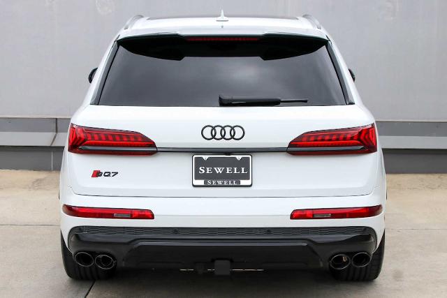 2024 Audi SQ7 Vehicle Photo in SUGAR LAND, TX 77478