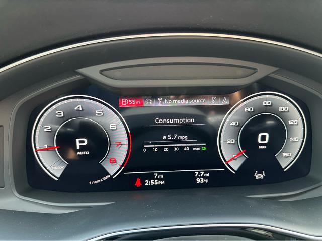 2025 Audi Q7 Vehicle Photo in HOUSTON, TX 77090
