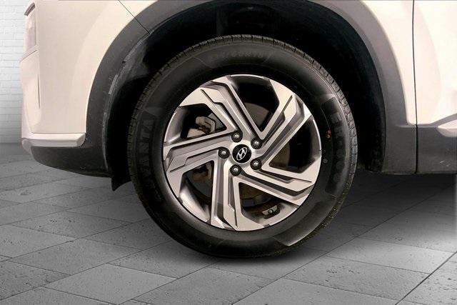 2023 Hyundai SANTA FE Vehicle Photo in Lees Summit, MO 64086
