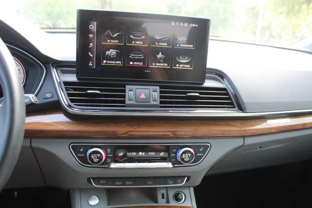 2022 Audi Q5 Vehicle Photo in HOUSTON, TX 77090