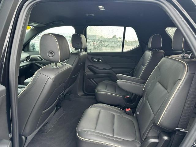 2023 Chevrolet Traverse Vehicle Photo in COLUMBIA, MO 65203-3903