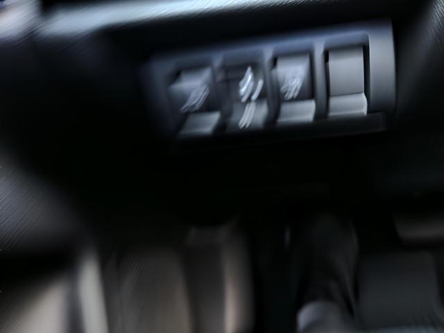 2025 Subaru Outback Vehicle Photo in Green Bay, WI 54304