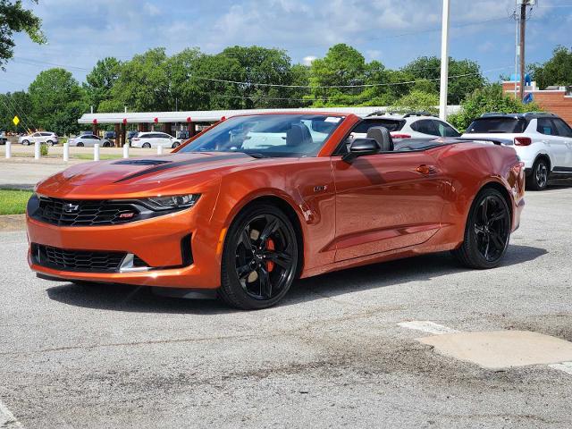 2023 Chevrolet Camaro Vehicle Photo in DENTON, TX 76210-9321