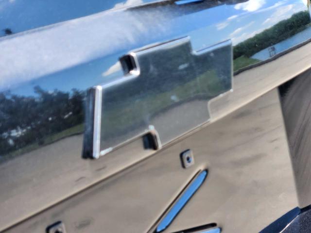 2011 Chevrolet Suburban Vehicle Photo in DENTON, TX 76210-9321