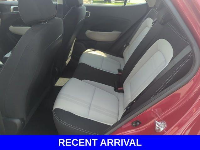 2022 Hyundai VENUE Vehicle Photo in Merrillville, IN 46410