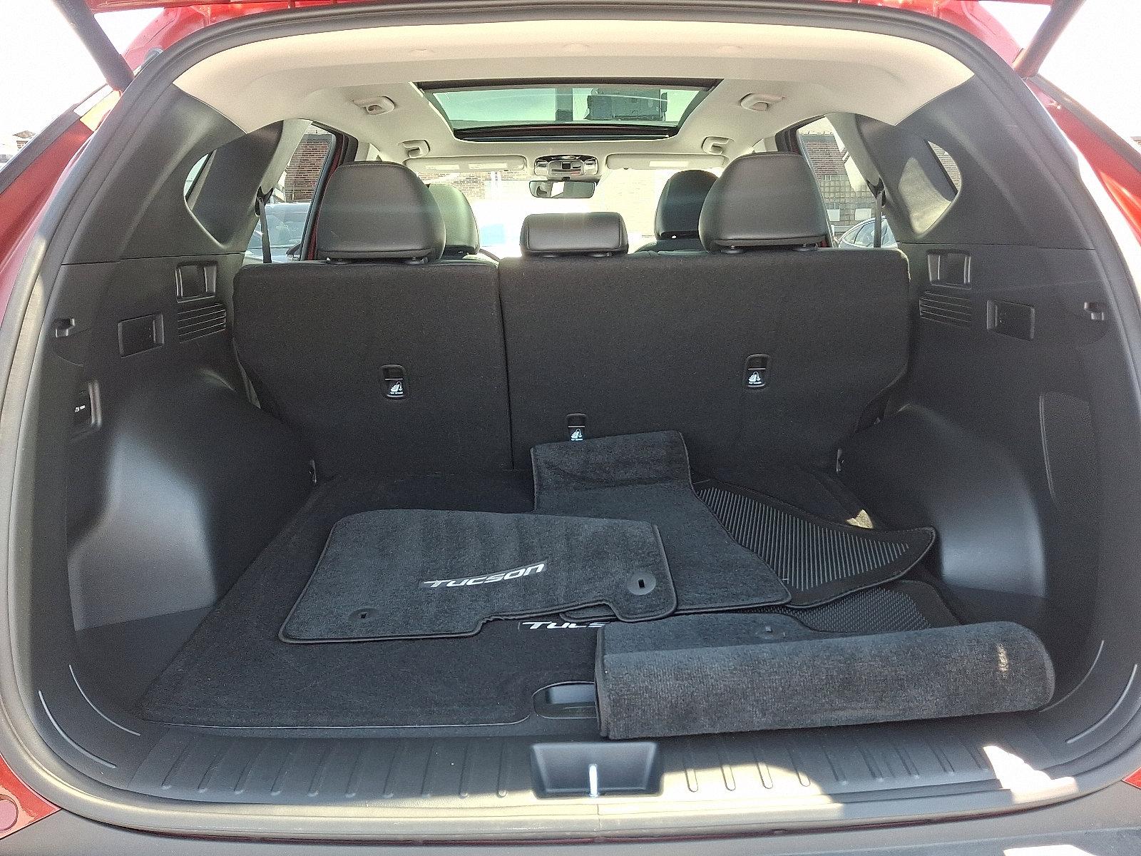 2025 Hyundai TUCSON Hybrid Vehicle Photo in Harrisburg, PA 17111
