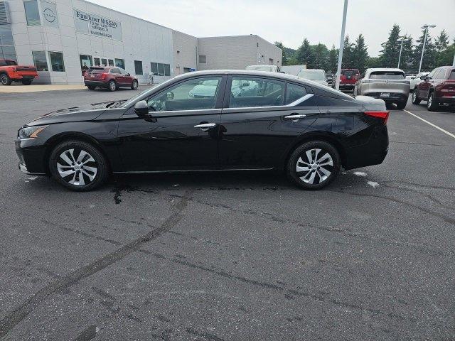 2025 Nissan Altima Vehicle Photo in Harrisburg, PA 17111-1033