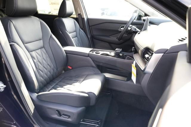 2025 Nissan Rogue Vehicle Photo in Ballwin, MO 63011
