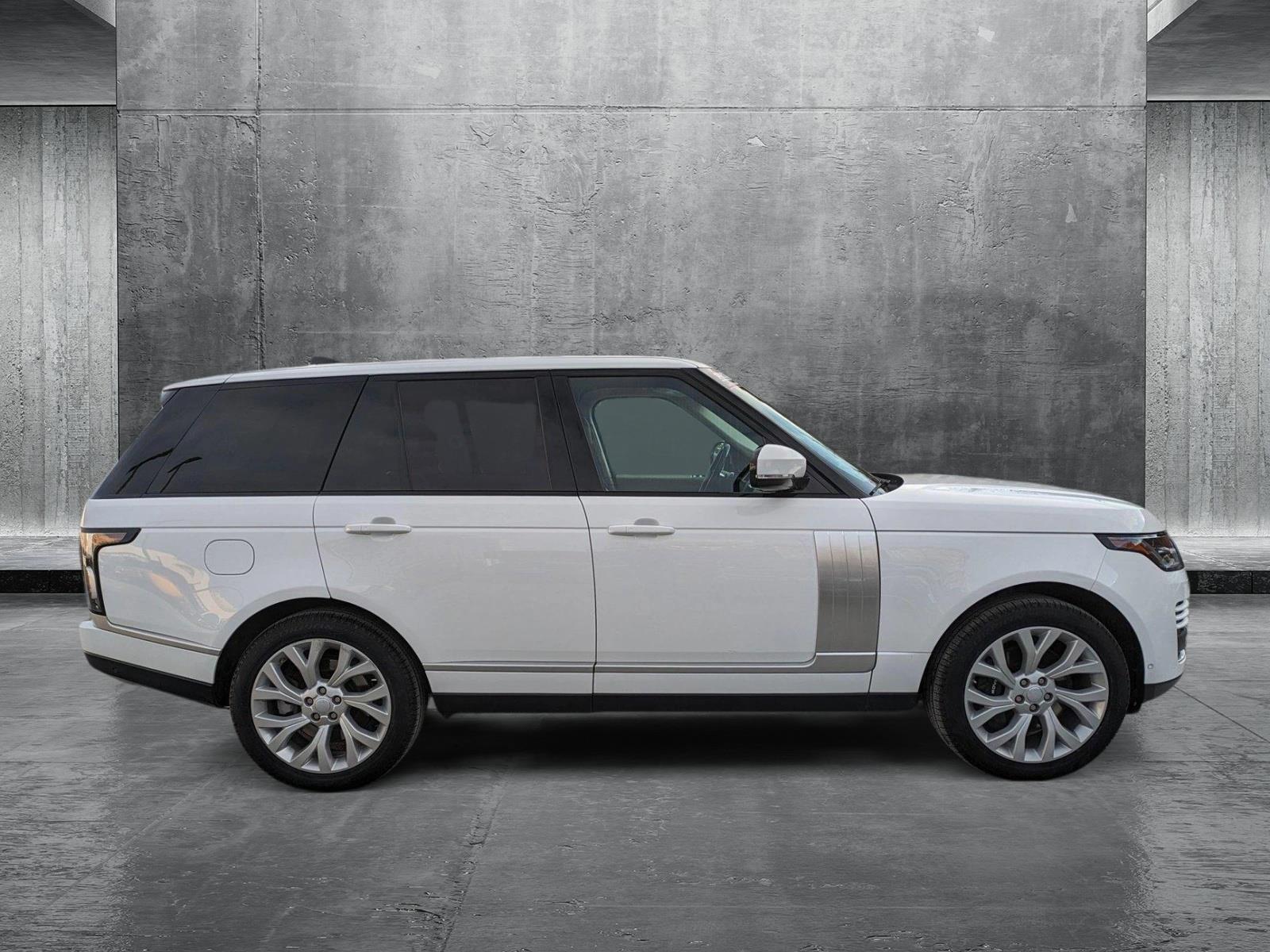 2021 Land Rover Range Rover Vehicle Photo in Bethesda, MD 20852