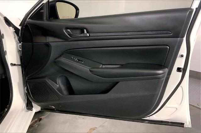 2024 Nissan Altima Vehicle Photo in Kansas City, MO 64114