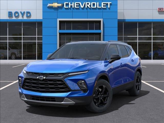 2025 Chevrolet Blazer Vehicle Photo in EMPORIA, VA 23847-1235