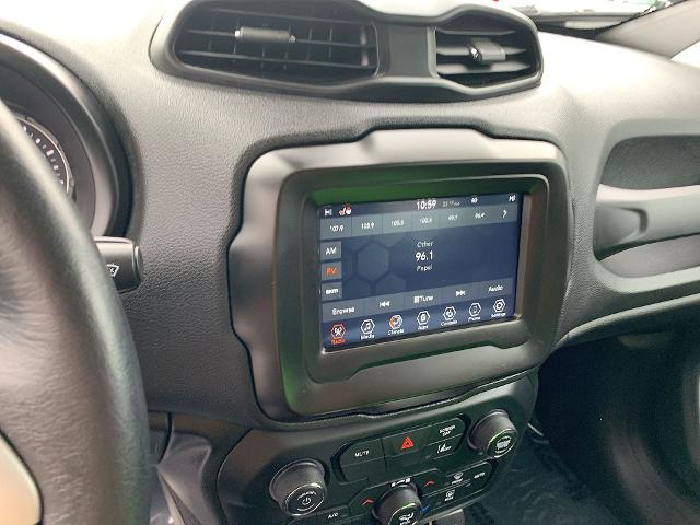 2021 Jeep Renegade Vehicle Photo in MOON TOWNSHIP, PA 15108-2571