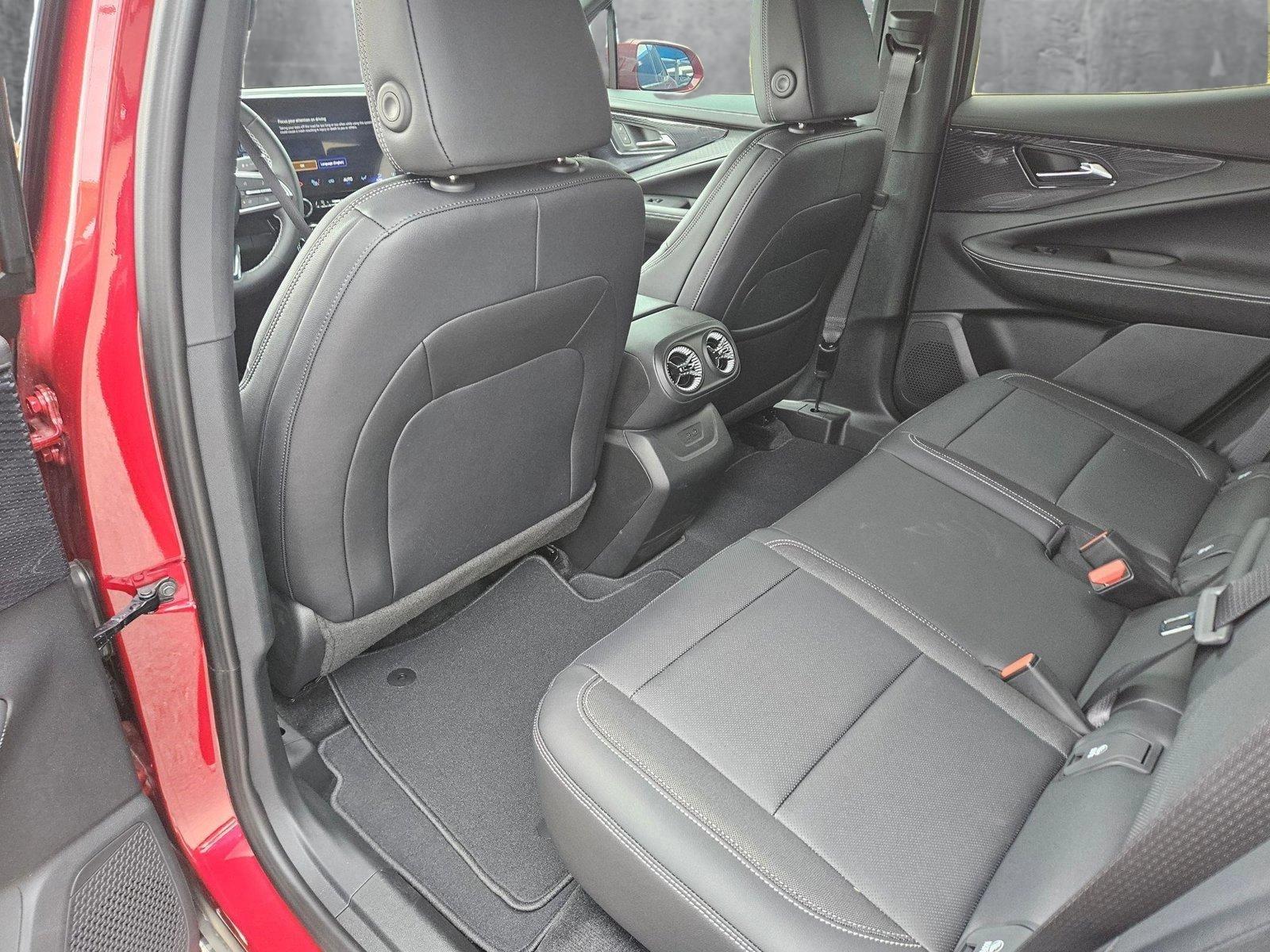 2025 Chevrolet Blazer EV Vehicle Photo in NORTH RICHLAND HILLS, TX 76180-7199