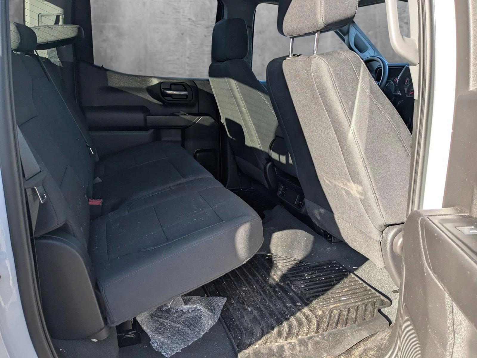 2023 Chevrolet Silverado 1500 Vehicle Photo in LONE TREE, CO 80124-2750