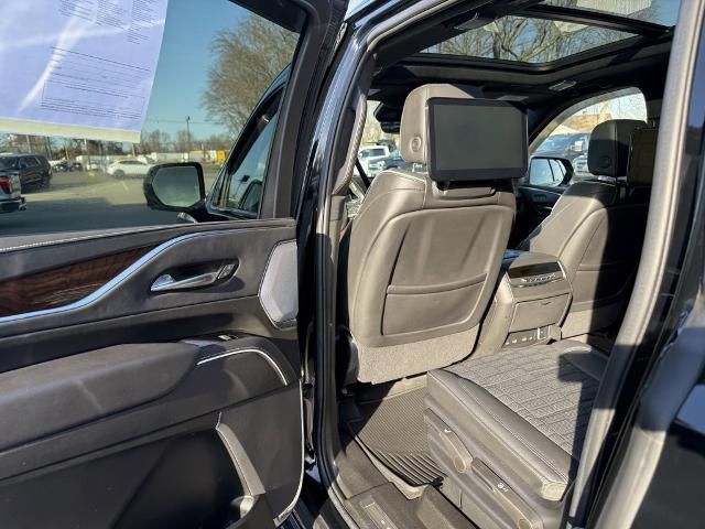 2022 Cadillac Escalade ESV Vehicle Photo in CHICOPEE, MA 01020-5001