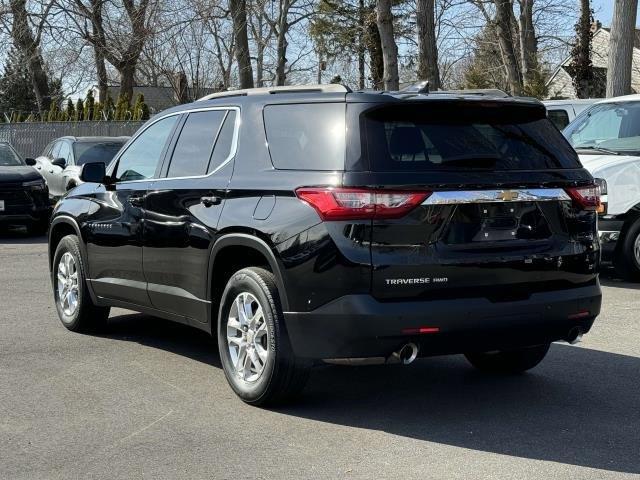 2021 Chevrolet Traverse Vehicle Photo in SAINT JAMES, NY 11780-3219