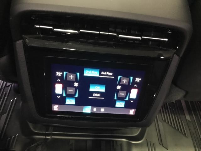 2025 Cadillac ESCALADE IQ Vehicle Photo in GREEN BAY, WI 54303-3330
