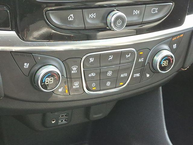 2021 Chevrolet Traverse Vehicle Photo in DANBURY, CT 06810-5034