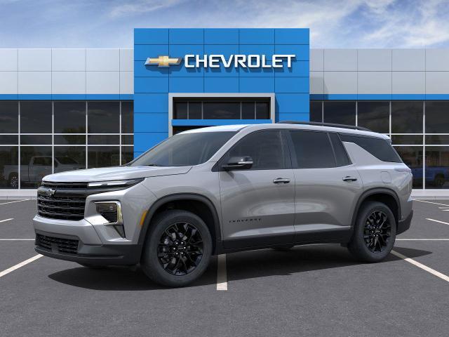 2025 Chevrolet Traverse Vehicle Photo in TIMONIUM, MD 21093-2300