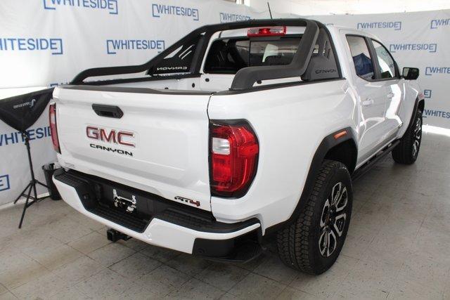2025 GMC Canyon Vehicle Photo in SAINT CLAIRSVILLE, OH 43950-8512