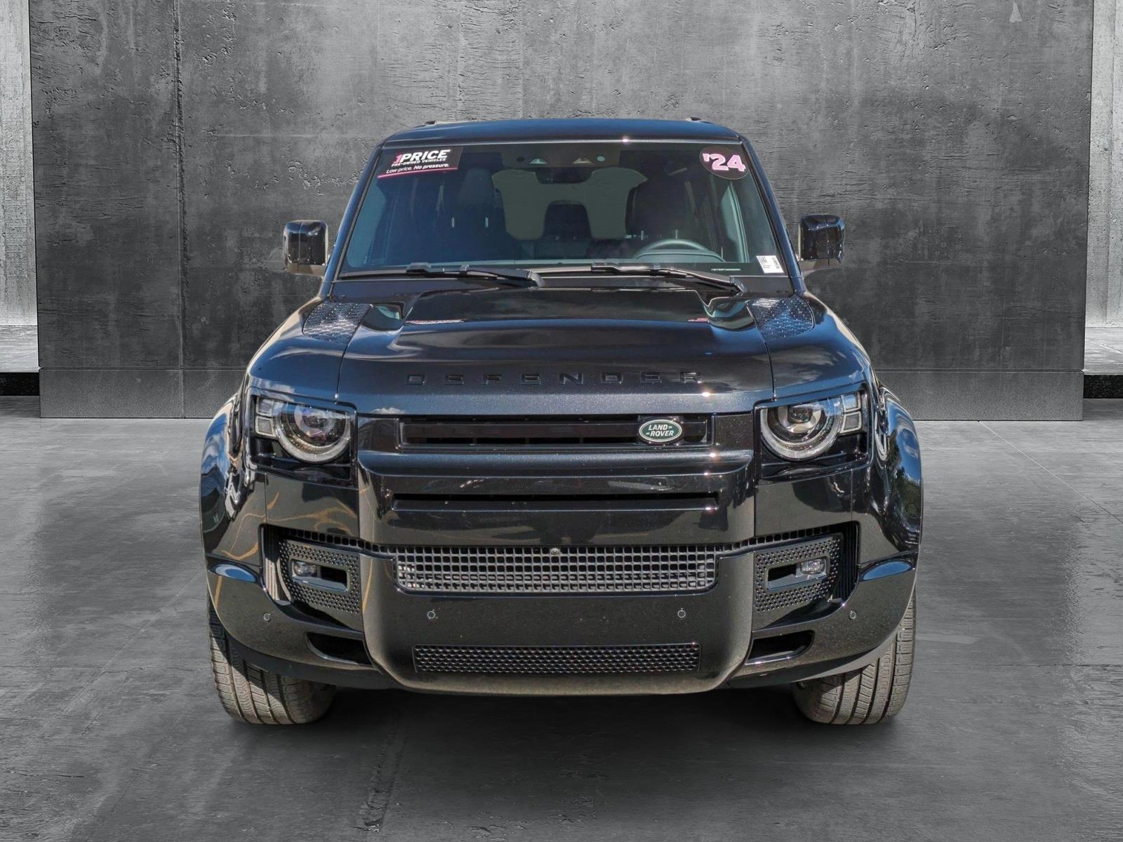 2024 Land Rover Defender Vehicle Photo in Bethesda, MD 20852