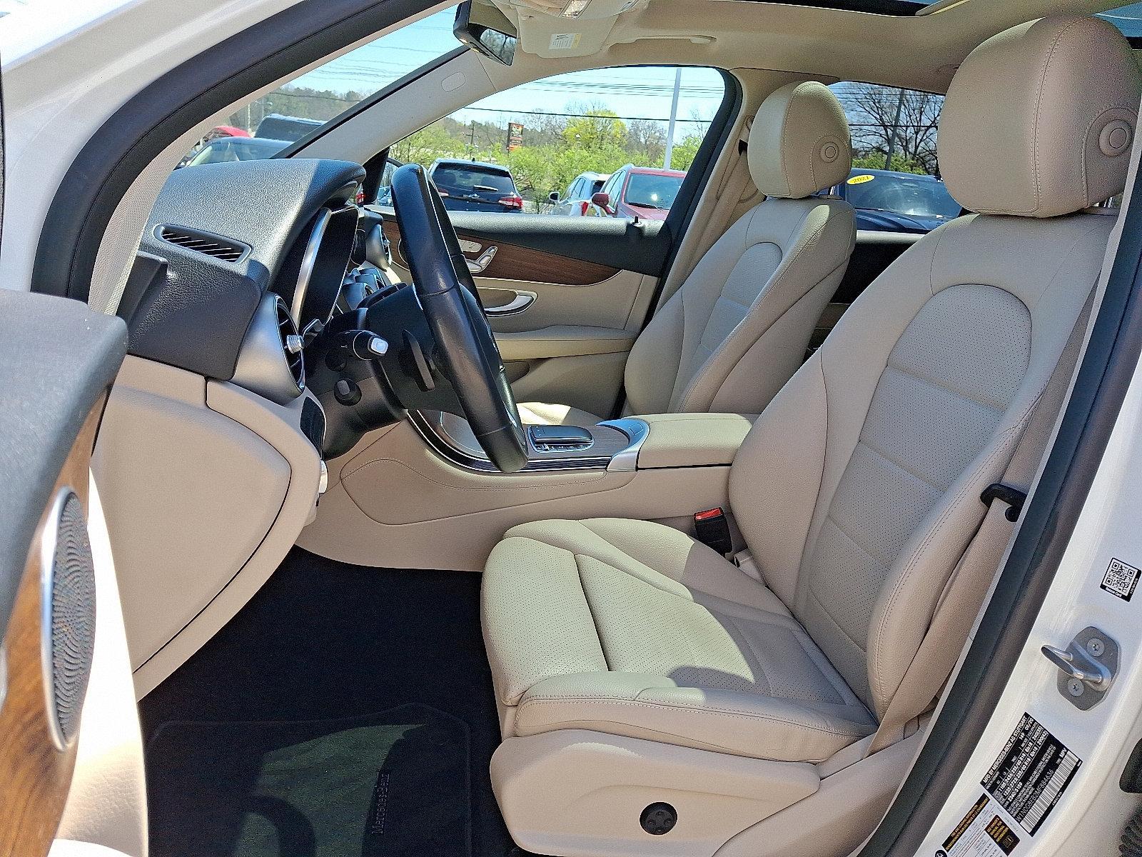2021 Mercedes-Benz GLC Vehicle Photo in BETHLEHEM, PA 18017-9401