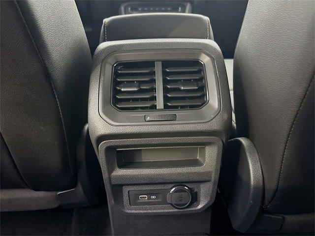 2021 Volkswagen Tiguan Vehicle Photo in PUYALLUP, WA 98371-4149