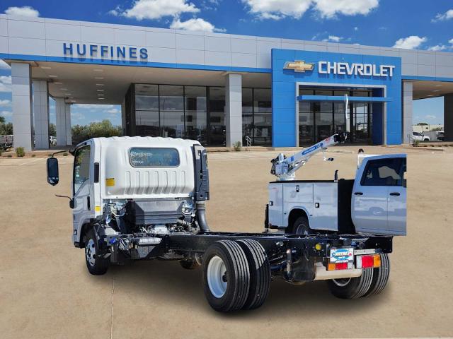 2024 Chevrolet 4500 HD LCF Diesel Vehicle Photo in LEWISVILLE, TX 75067