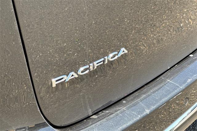 2023 Chrysler Pacifica Vehicle Photo in ELK GROVE, CA 95757-8703