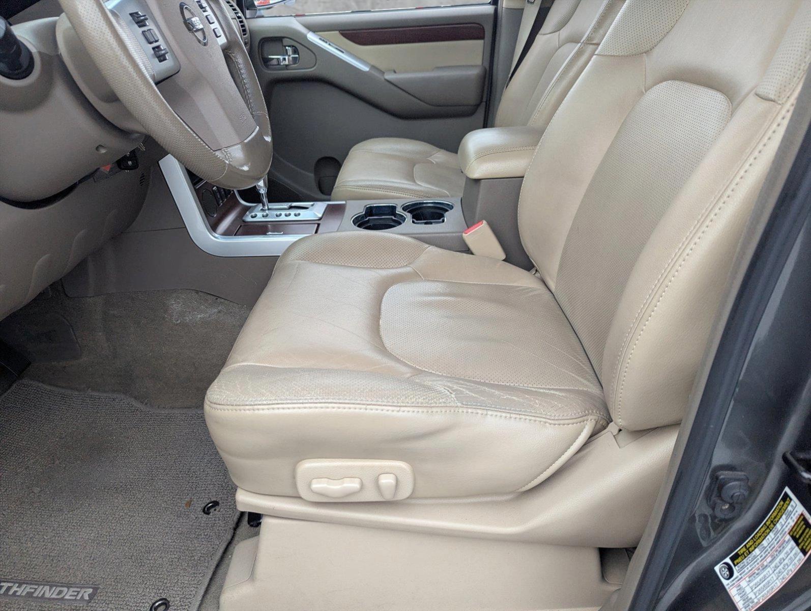 2008 Nissan Pathfinder Vehicle Photo in Ft. Myers, FL 33907