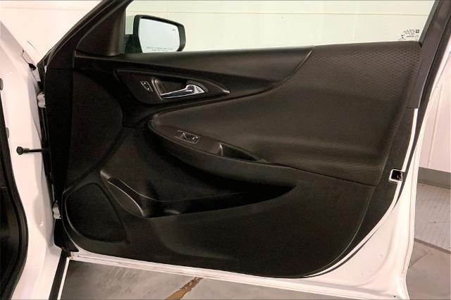 2021 Chevrolet Malibu Vehicle Photo in Lees Summit, MO 64086