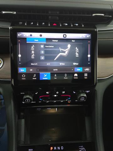 2025 Jeep Grand Cherokee L Vehicle Photo in Oshkosh, WI 54901