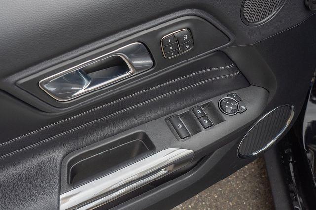 2019 Ford Mustang Vehicle Photo in DANBURY, CT 06810-5034