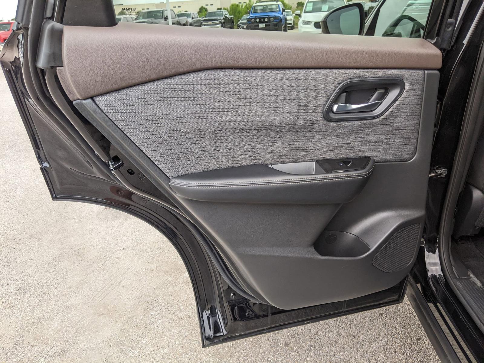 2023 Nissan Rogue Vehicle Photo in Seguin, TX 78155