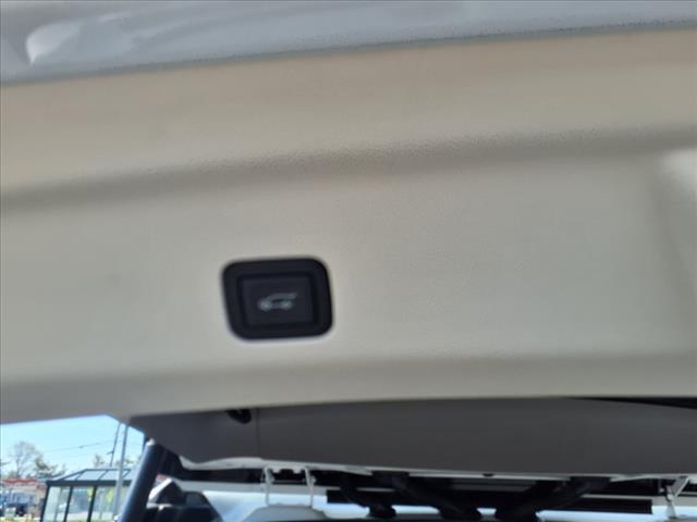 2023 Cadillac Escalade Vehicle Photo in SMITHTOWN, NY 11787-5023