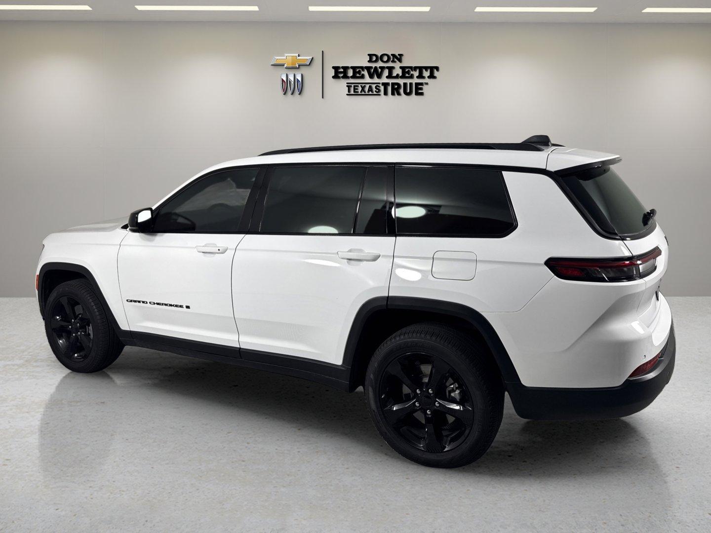 2024 Jeep Grand Cherokee L Vehicle Photo in GEORGETOWN, TX 78626-7508