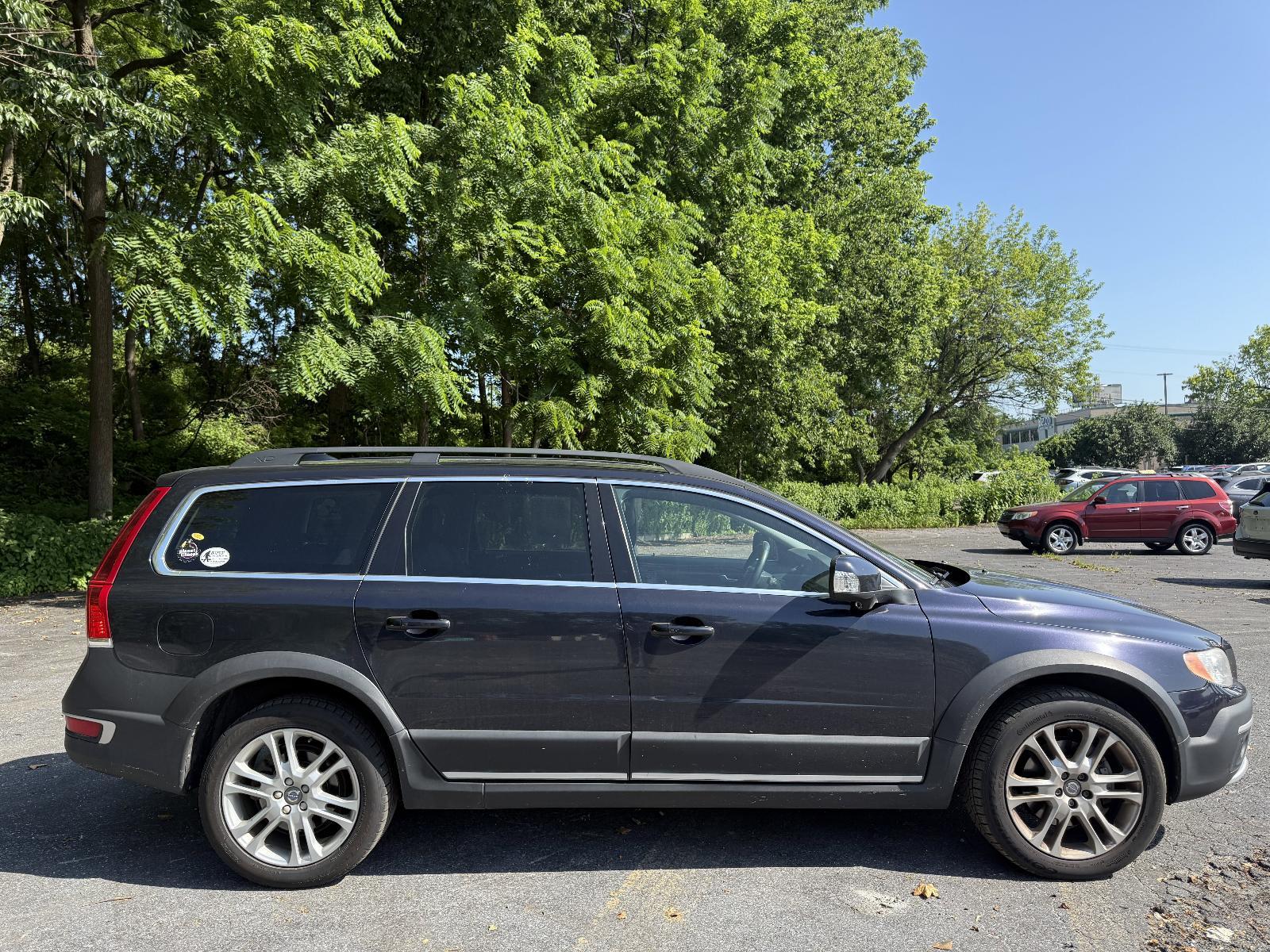 2016 Volvo XC70 Vehicle Photo in Harrisburg, PA 17111