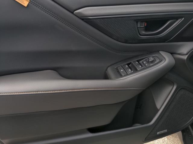 2025 Subaru Outback Vehicle Photo in Green Bay, WI 54304