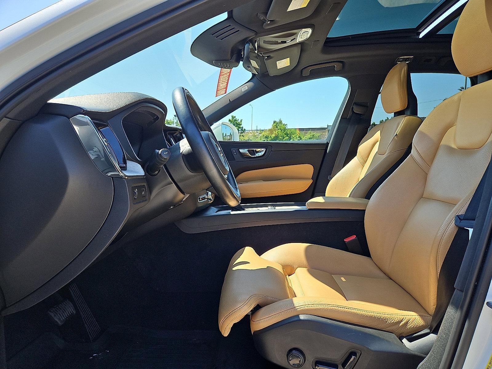 2018 Volvo XC60 Vehicle Photo in Trevose, PA 19053