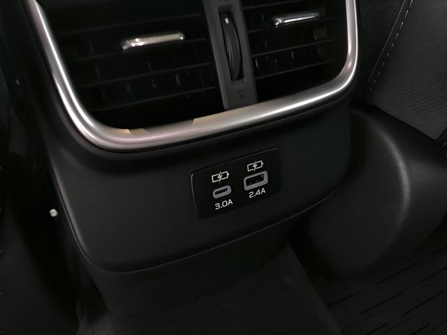 2025 Subaru Outback Vehicle Photo in Green Bay, WI 54304